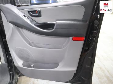 2017 - hyundai grand starex