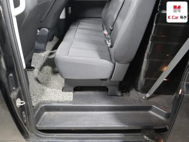 2022 - hyundai staria