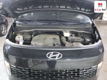 2022 - hyundai staria