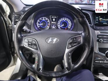 2015 - hyundai grandeur