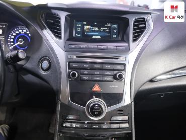 2015 - hyundai grandeur