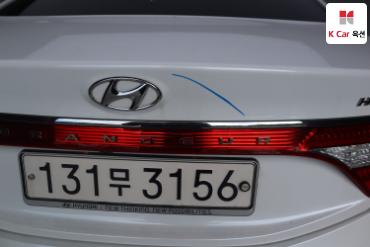 2015 - hyundai grandeur
