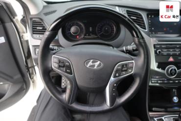 2015 - hyundai grandeur