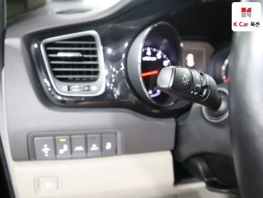 2016 - kia carnival