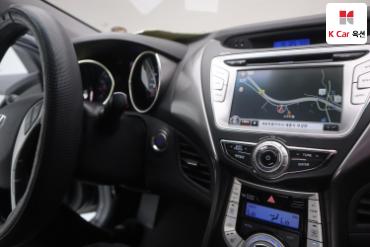 2012 - hyundai avante