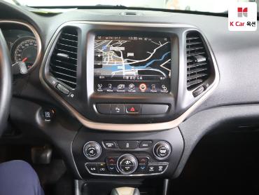 2015 - jeep cherokee