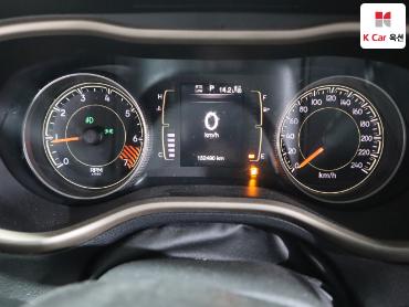 2015 - jeep cherokee