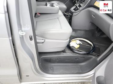 2021 - hyundai grand starex