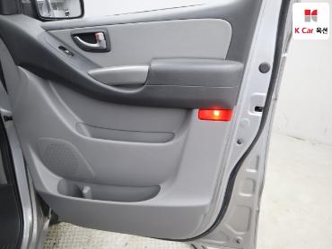 2021 - hyundai grand starex