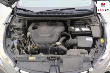 2012 - hyundai avante