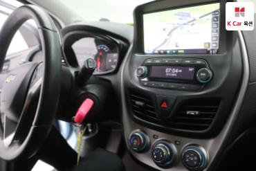 2016 - chevrolet spark