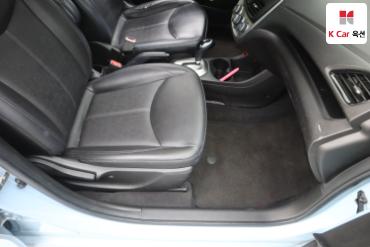 2016 - chevrolet spark