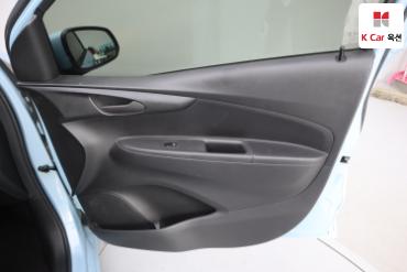 2016 - chevrolet spark