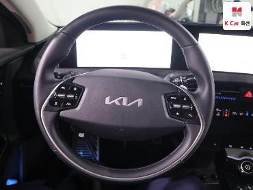 كيا Ev6 2023 — صورة 16