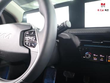 كيا Ev6 2023 — صورة 17