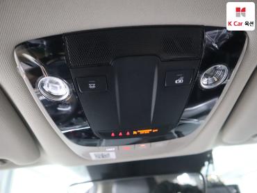 2022 - kia k5