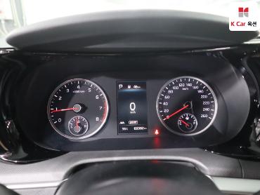 2022 - kia k5