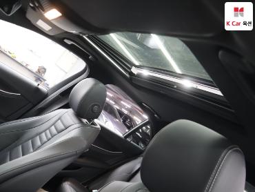 Mercedes-Benz E220D 2023 — صورة 21