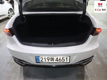 2022 - hyundai grandeur