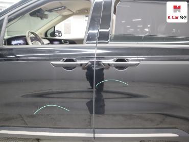 2023 - kia carnival