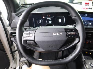 2025 - kia sportage