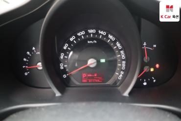 2011 - kia sportage