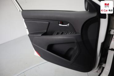 2014 - kia sportage