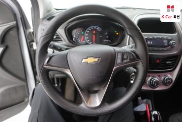 2016 - chevrolet spark