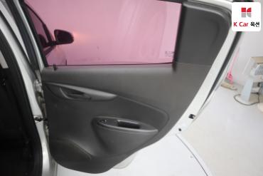 2016 - chevrolet spark