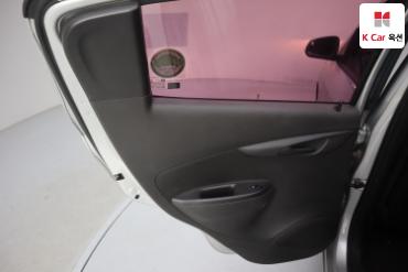 2016 - chevrolet spark