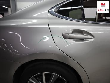 2018 - lexus es300h