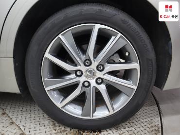 2018 - lexus es300h