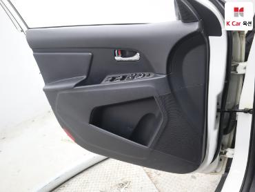 2014 - kia sportage