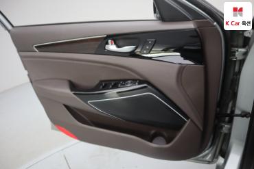 2017 - kia k7