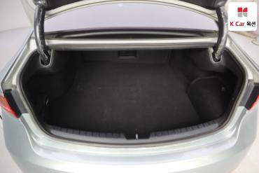 2017 - kia k7