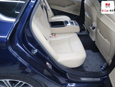2019 - genesis g80