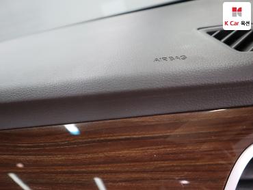 2019 - genesis g80