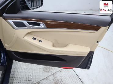 2019 - genesis g80