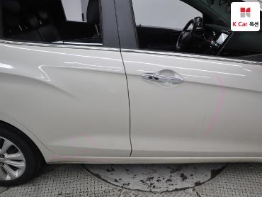 2016 - chevrolet spark