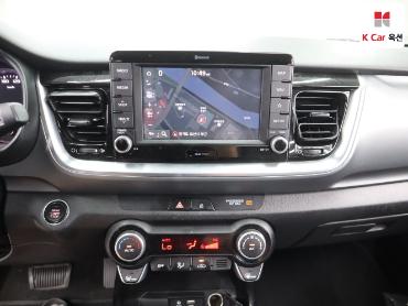 2020 - kia stonic