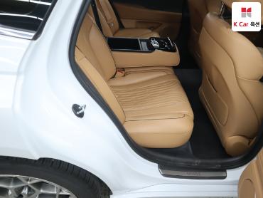 جينيسيس G80 2021 — صورة 27