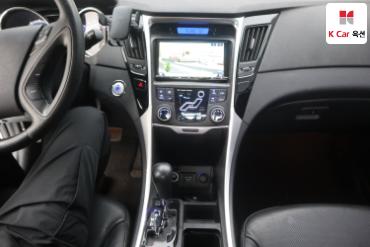 2011 - hyundai sonata