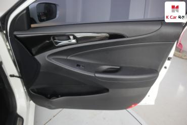 2011 - hyundai sonata