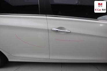 2011 - hyundai sonata