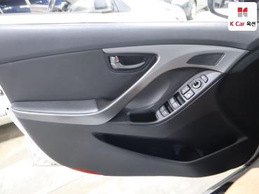 2014 - hyundai avante