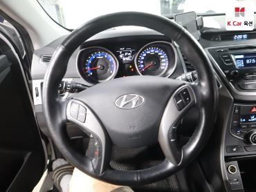 2014 - hyundai avante
