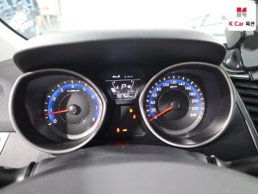 2014 - hyundai avante