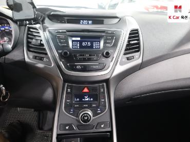 2014 - hyundai avante