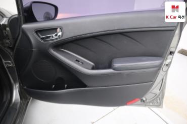 2013 - kia k3