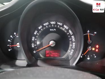 2011 - kia sportage